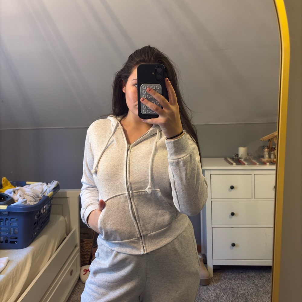 cropped zip up
